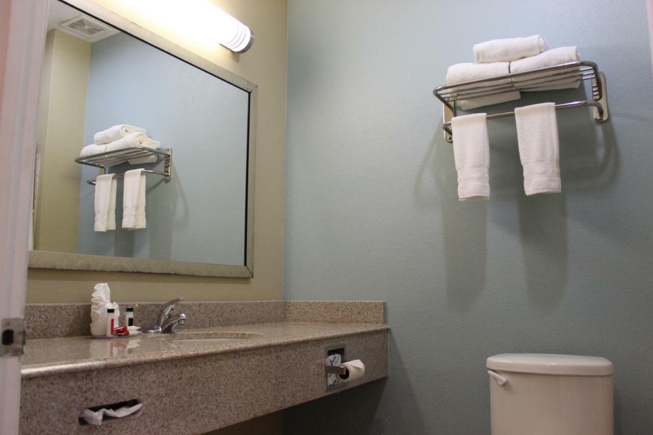Horizon Inn & Suites Pearsall Ngoại thất bức ảnh