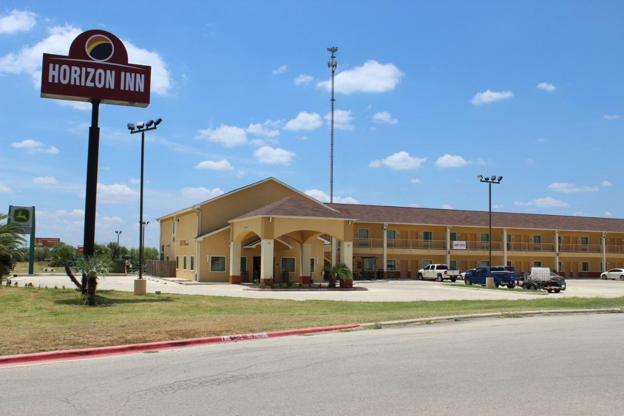 Horizon Inn & Suites Pearsall Ngoại thất bức ảnh